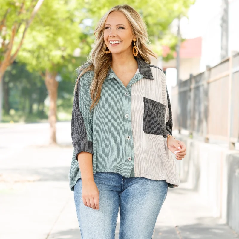 Weekend Savings Spectacle Easygoing Essential Top, Olive