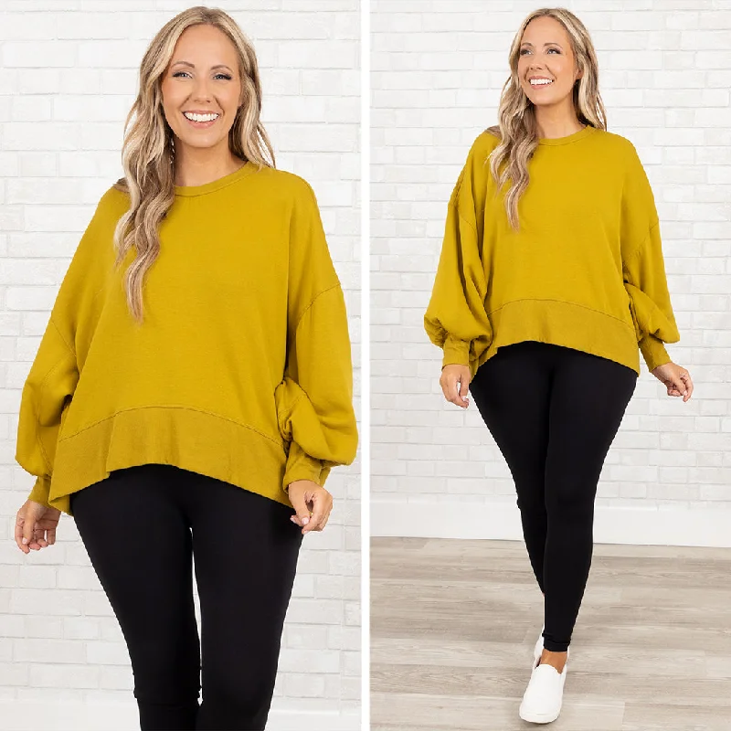 Closeout Deal Freedom To Feel Pullover, Olive