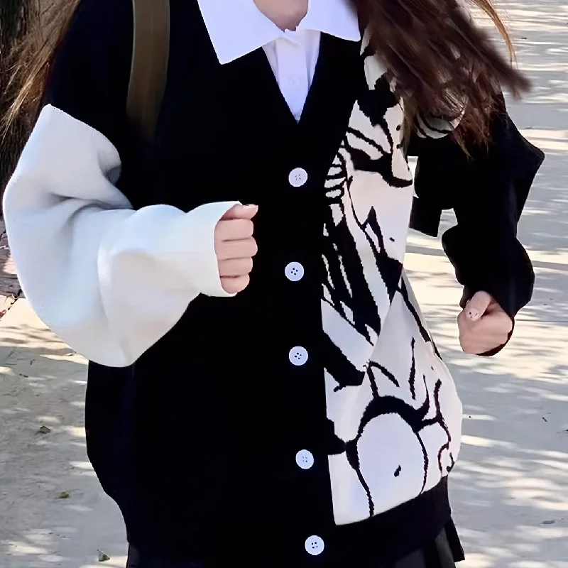 Black And White+White