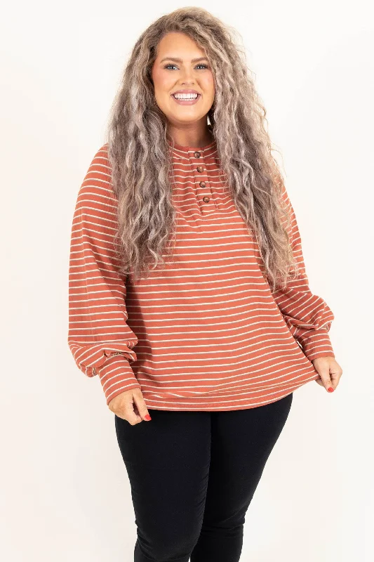 Savings Event Love Stitch Top, Brick