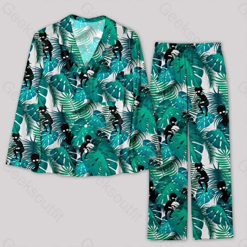 Weekend Bargains to Snag Alien Hawaiian style Pajamas Set