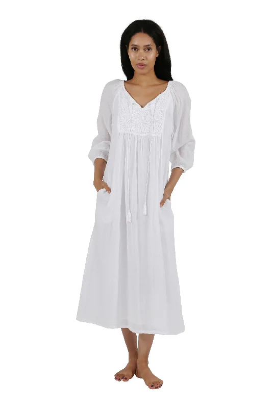 Hot Buy 100% Cotton 3/4 Sleeve Embroidered Gown