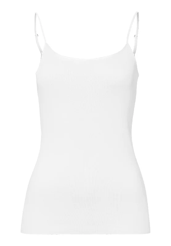 Weekend Shopping Made Better Cotton Seamless Cotton Round Neck Camisole | White 71600-101 Weekend Shopping Made Better Cotton Seamless Cotton Round Neck Camisole | White 71600-101