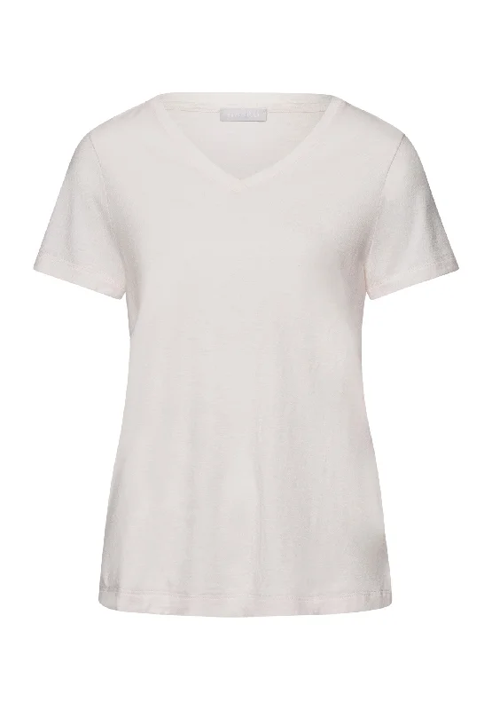 Weekend Discounts to Delight Sleep And Lounge Relaxed V-Neck T-Shirt | Rose Cream 74842-1393 Weekend Discounts to Delight Sleep And Lounge Relaxed V-Neck T-Shirt | Rose Cream 74842-1393