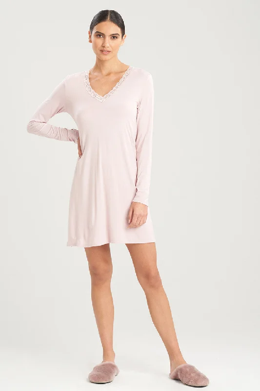 Special Buy Feathers Essentials Sleepshirt