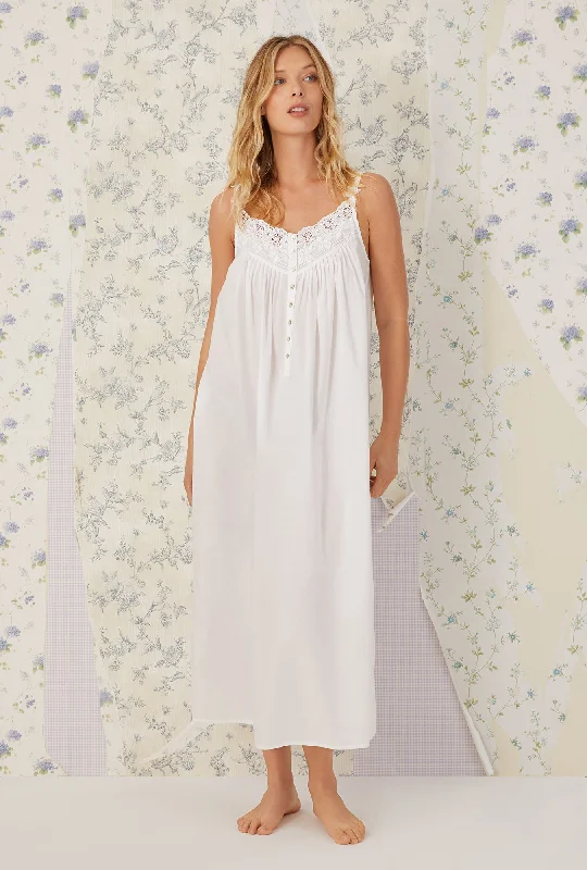 Weekend Deals That Dazzle Florentine Lace Ballet Gown