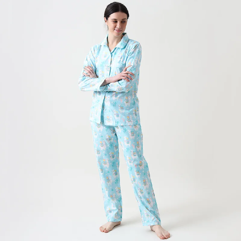 Can't Resist Women Organic Llama Love Pajama Set