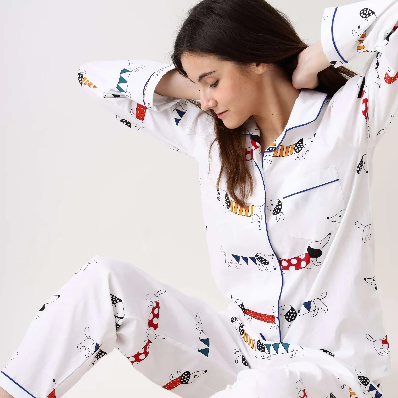Weekend Savings Sensation Women Puppy Love Pajama Set