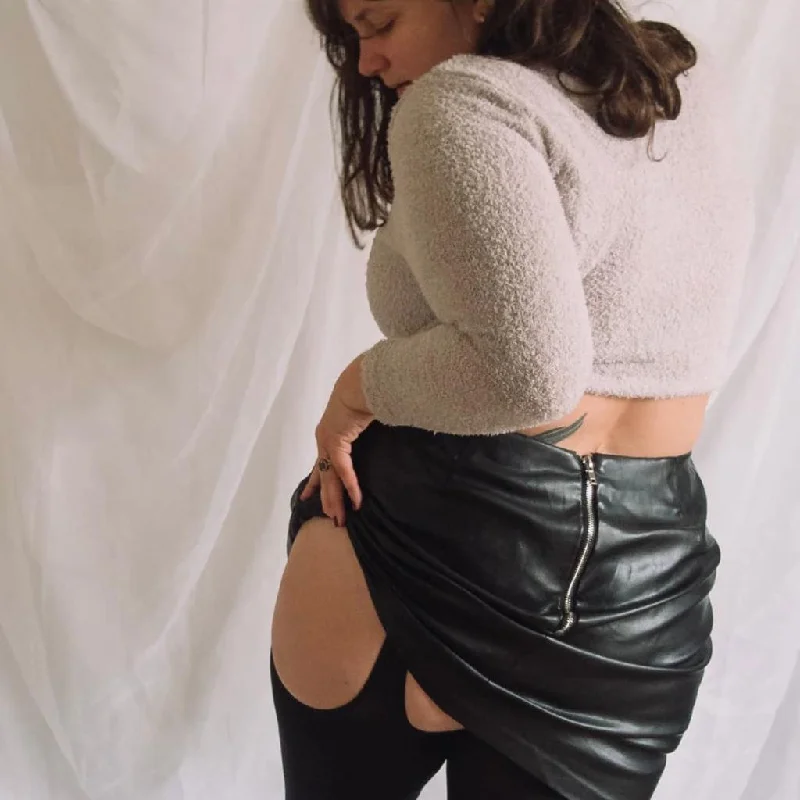 Exclusive Weekend Offers Inside Mock Garters - Sexy AF