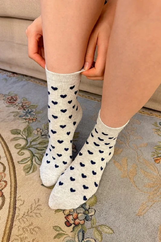 Weekend Deals That Wow Hearts Socks