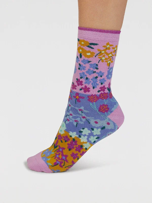 Weekend Bargains to Relish Marguerite Floral Organic Cotton Socks - Dusk Lilac