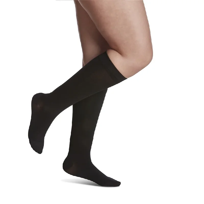 Weekend Discounts to Grab Sigvaris Style 842 Women's Soft Opaque Closed Toe Knee Highs - 20-30 mmHg