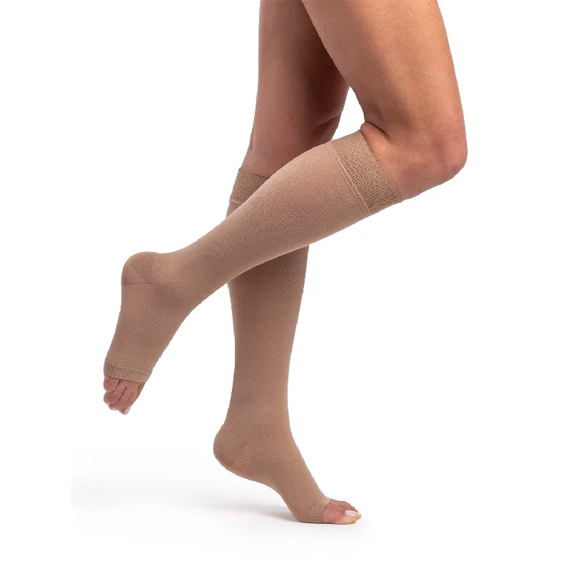 Steal Deal Sigvaris Dynaven 972 Women's Access Open Toe Knee Highs - 20-30 mmHg