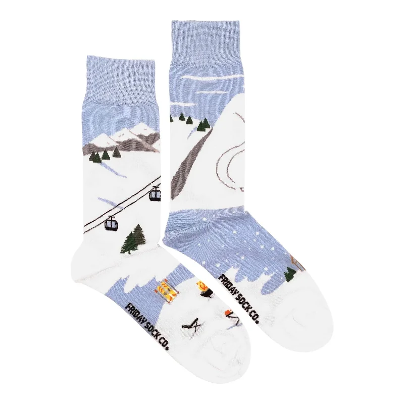 Low Price Ski Scene Mismatched Socks M