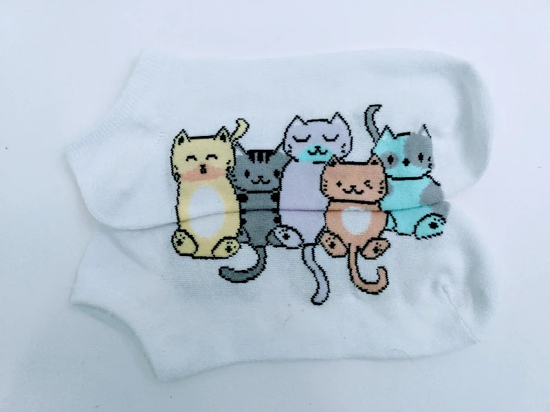 Epic Value Cat Tails Ankle Socks