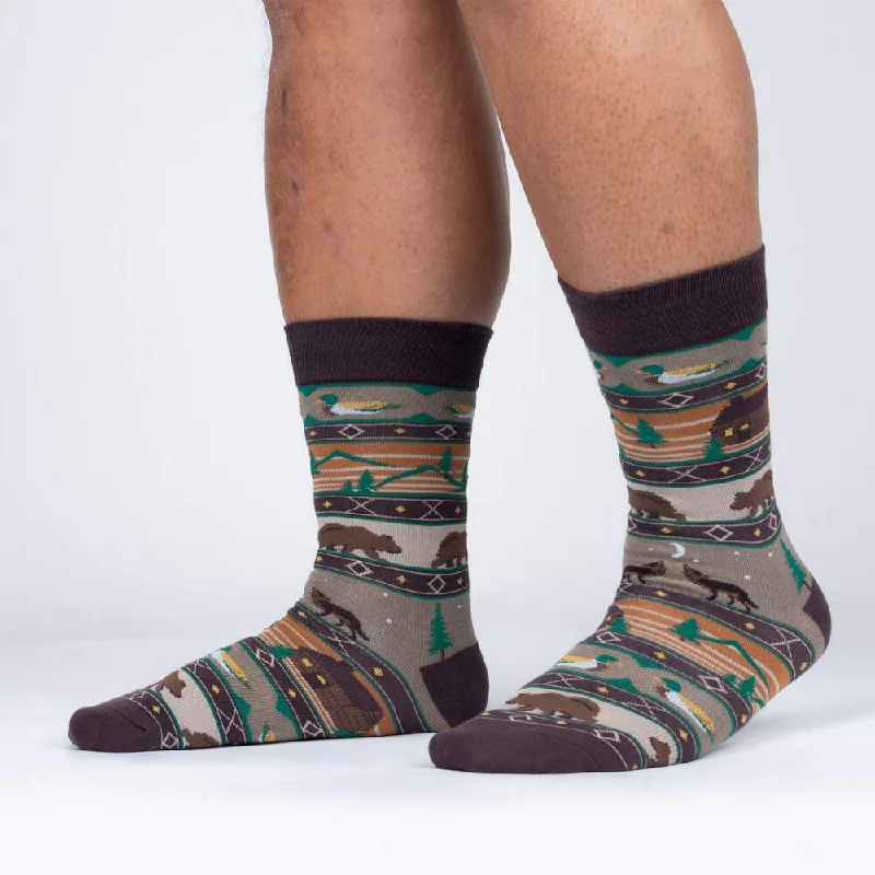 Exclusive Deal Sock It To Me Men's Crew Socks - Cabin Life