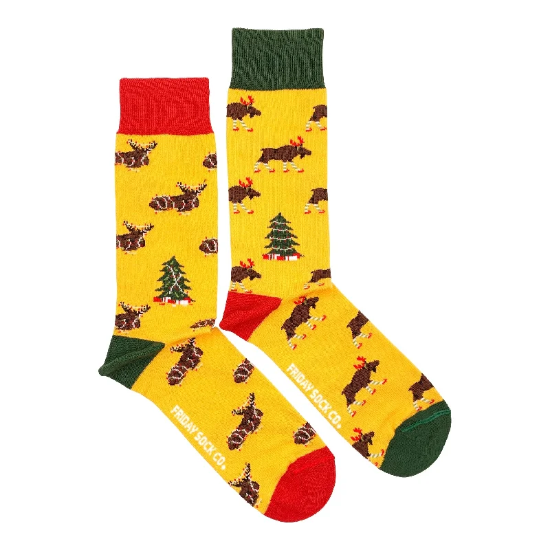 Weekend Offers That Tempt Ugly Christmas Moose Mismatched Socks M
